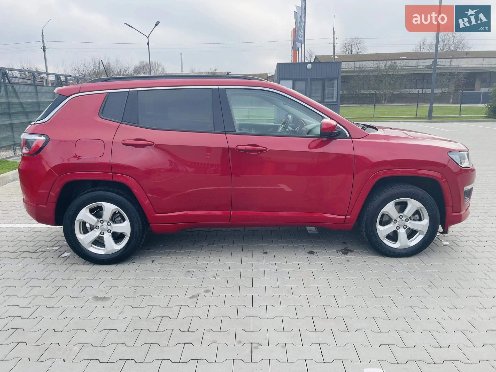 2019 Jeep Compass - мініатюра 9