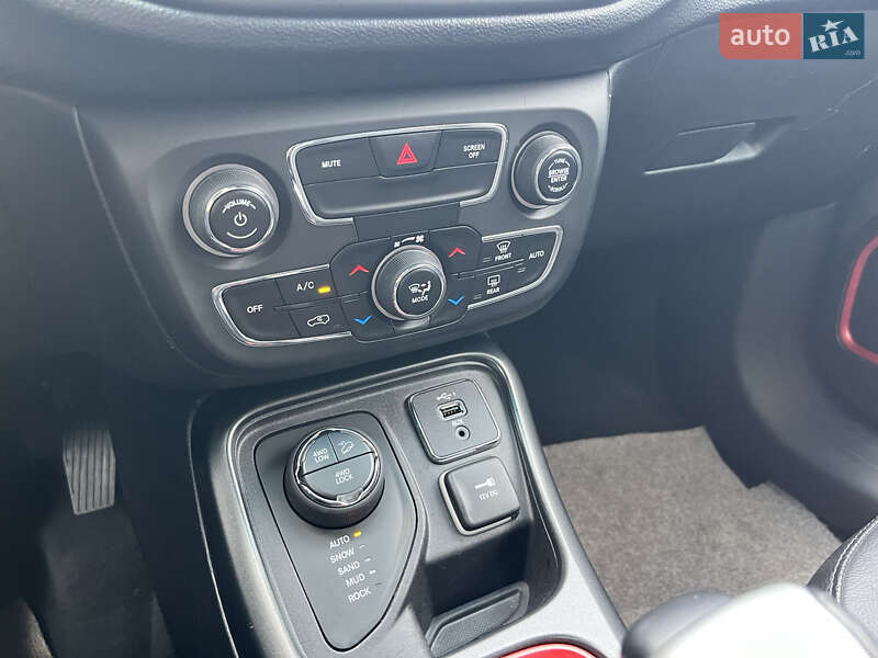 Позашляховик / Кросовер Jeep Compass 2019 в Василькові фото 45 Позашляховик / Кросовер Jeep Compass 2019 в Василькові