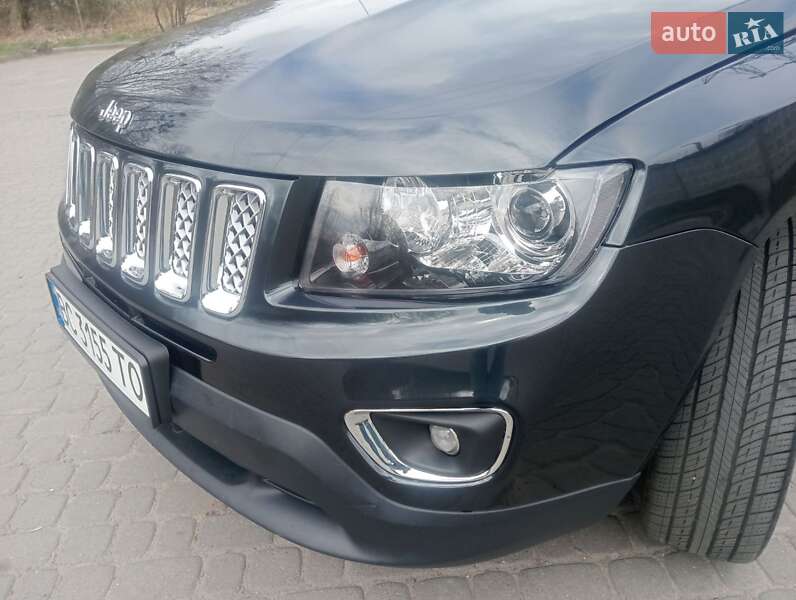 Внедорожник / Кроссовер Jeep Compass 2014 в Дрогобыче