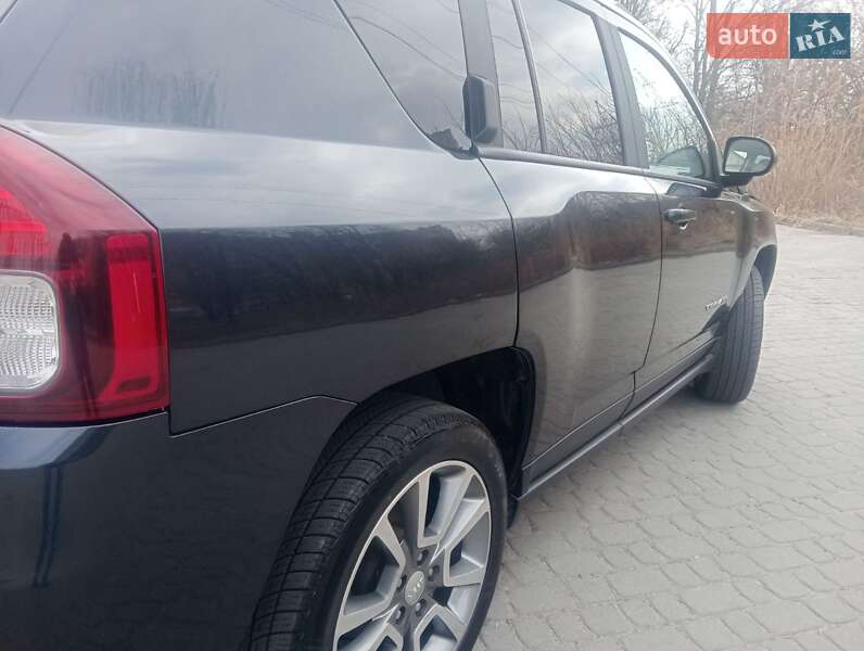 Внедорожник / Кроссовер Jeep Compass 2014 в Дрогобыче