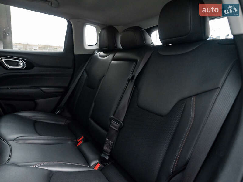 Внедорожник / Кроссовер Jeep Compass 2022 в Киеве фото 11 Внедорожник / Кроссовер Jeep Compass 2022 в Киеве