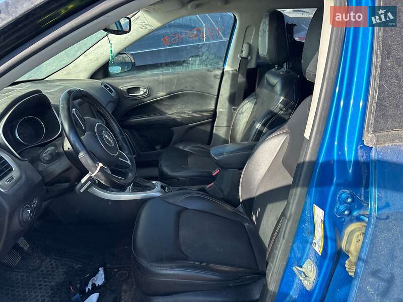 Внедорожник / Кроссовер Jeep Compass 2018 в Киеве