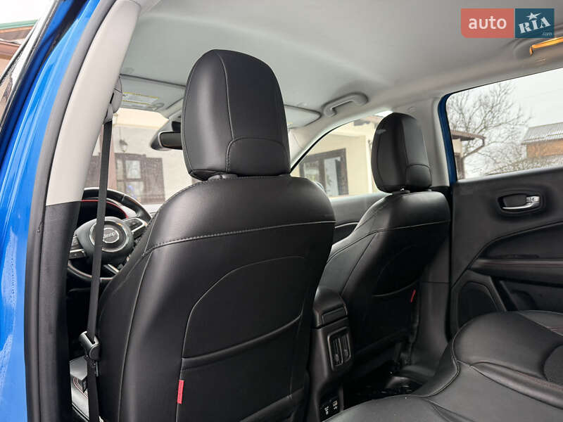 Позашляховик / Кросовер Jeep Compass 2019 в Києві фото 49 Позашляховик / Кросовер Jeep Compass 2019 в Києві
