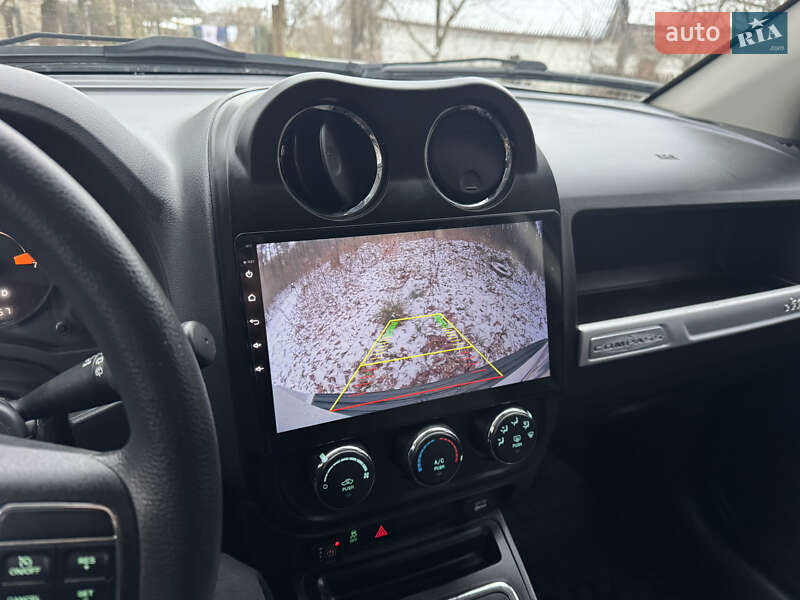 Внедорожник / Кроссовер Jeep Compass 2016 в Киеве