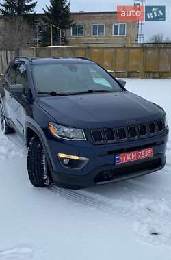Внедорожник / Кроссовер Jeep Compass 2020 в Сумах