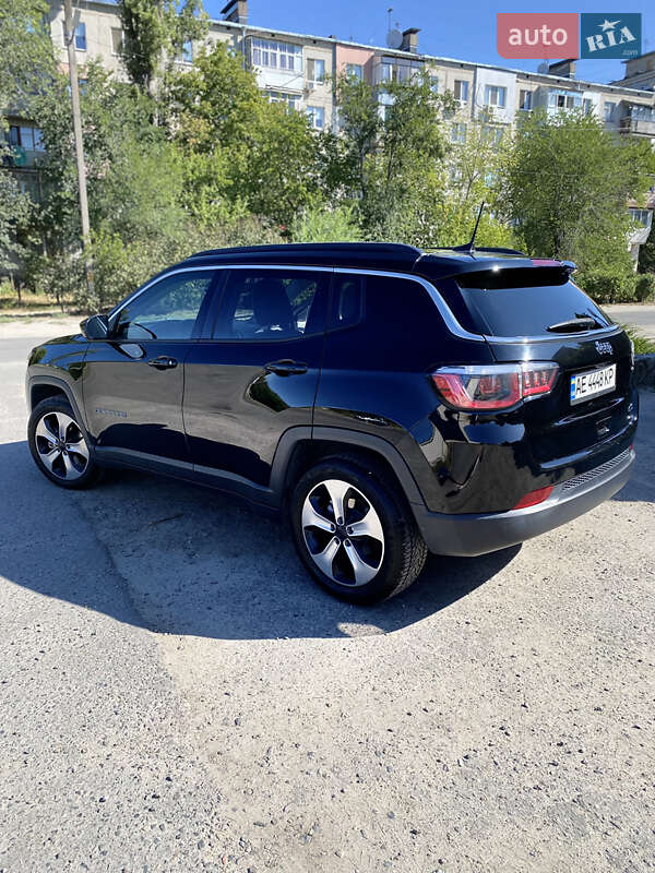 Внедорожник / Кроссовер Jeep Compass 2017 в Новомосковске фото 6 Внедорожник / Кроссовер Jeep Compass 2017 в Новомосковске