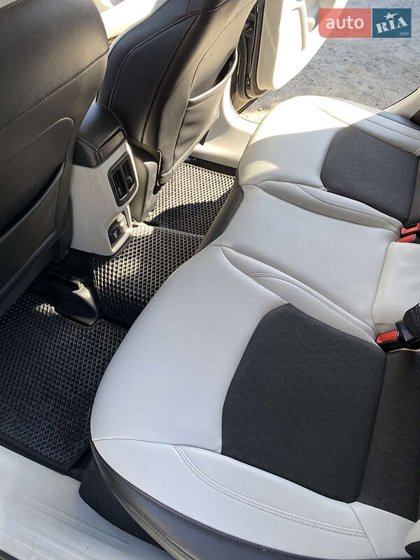 Внедорожник / Кроссовер Jeep Compass 2017 в Новомосковске фото 9 Внедорожник / Кроссовер Jeep Compass 2017 в Новомосковске