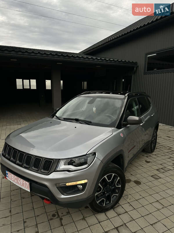 Внедорожник / Кроссовер Jeep Compass 2019 в Иршаве фото 4 Внедорожник / Кроссовер Jeep Compass 2019 в Иршаве