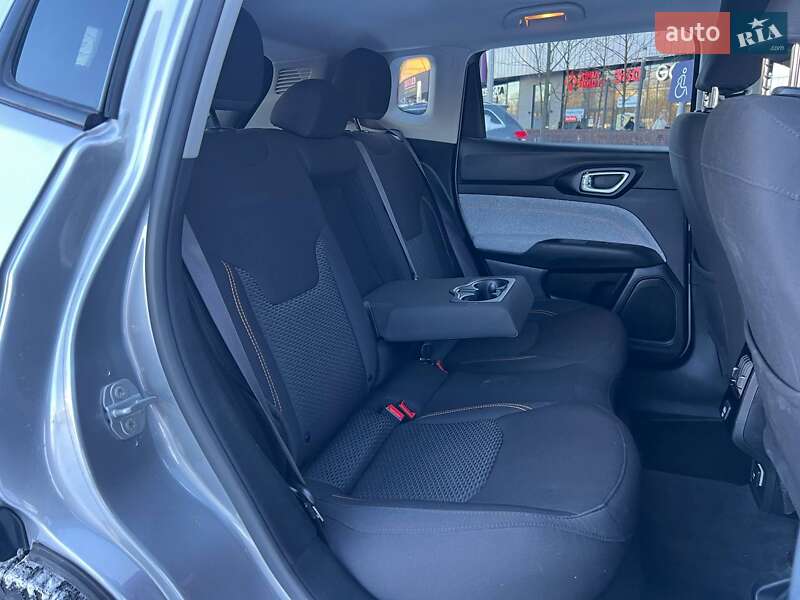 Внедорожник / Кроссовер Jeep Compass 2022 в Киеве