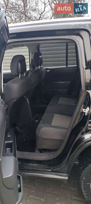 Внедорожник / Кроссовер Jeep Compass 2012 в Николаеве