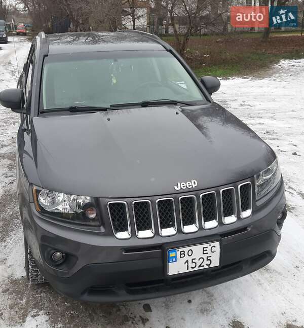 Внедорожник / Кроссовер Jeep Compass 2016 в Гайвороне