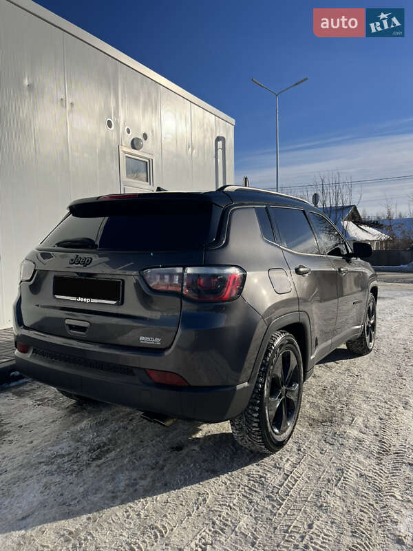 Позашляховик / Кросовер Jeep Compass 2020 в Ромнах