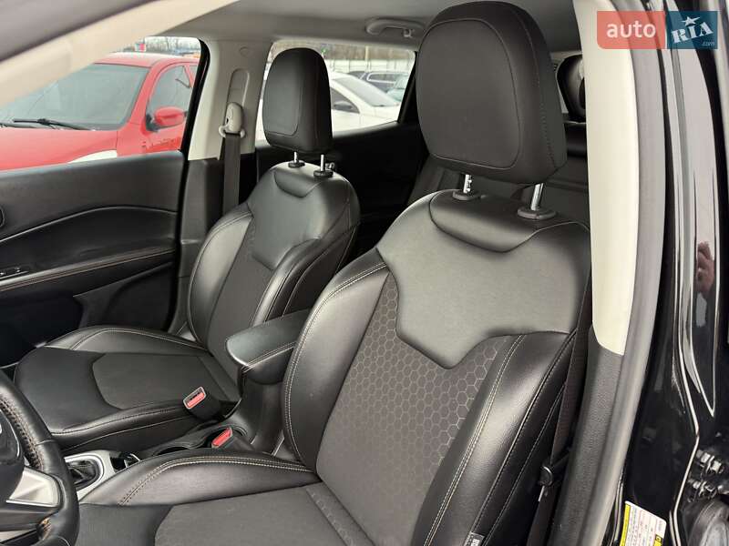 Внедорожник / Кроссовер Jeep Compass 2018 в Кропивницком