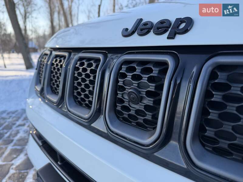 Позашляховик / Кросовер Jeep Compass 2024 в Києві