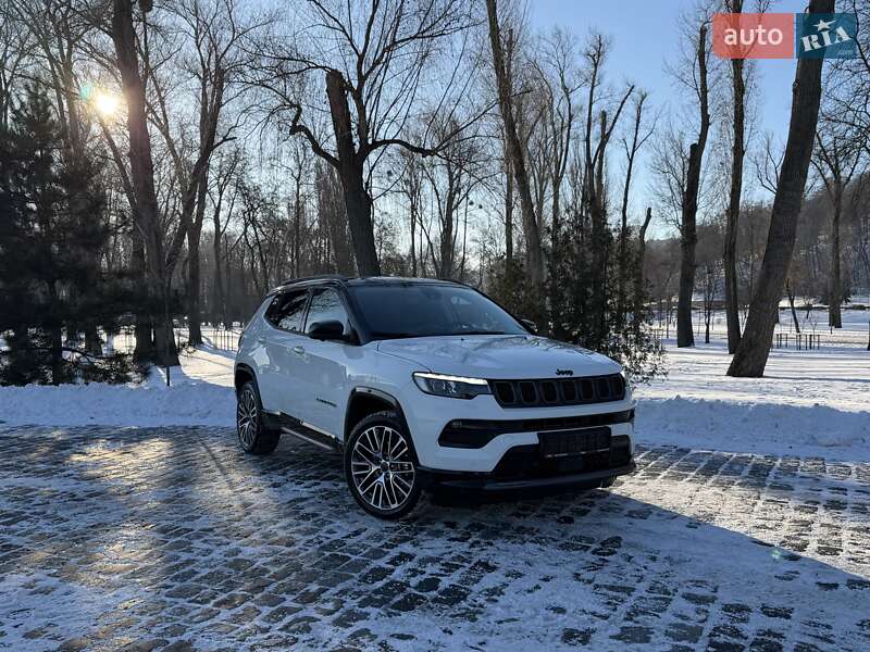 Позашляховик / Кросовер Jeep Compass 2024 в Києві