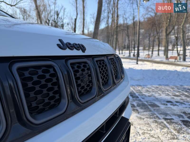 Позашляховик / Кросовер Jeep Compass 2024 в Києві