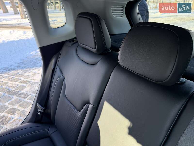 Позашляховик / Кросовер Jeep Compass 2024 в Києві