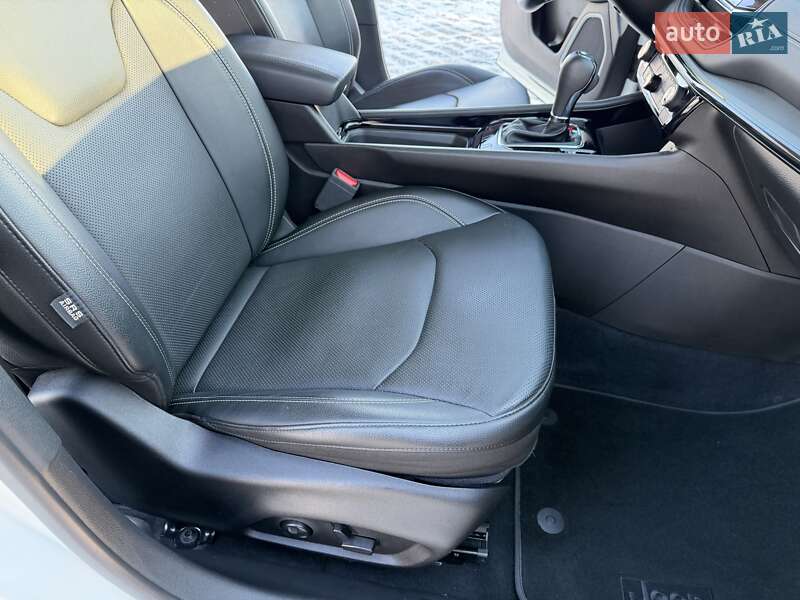 Позашляховик / Кросовер Jeep Compass 2024 в Києві