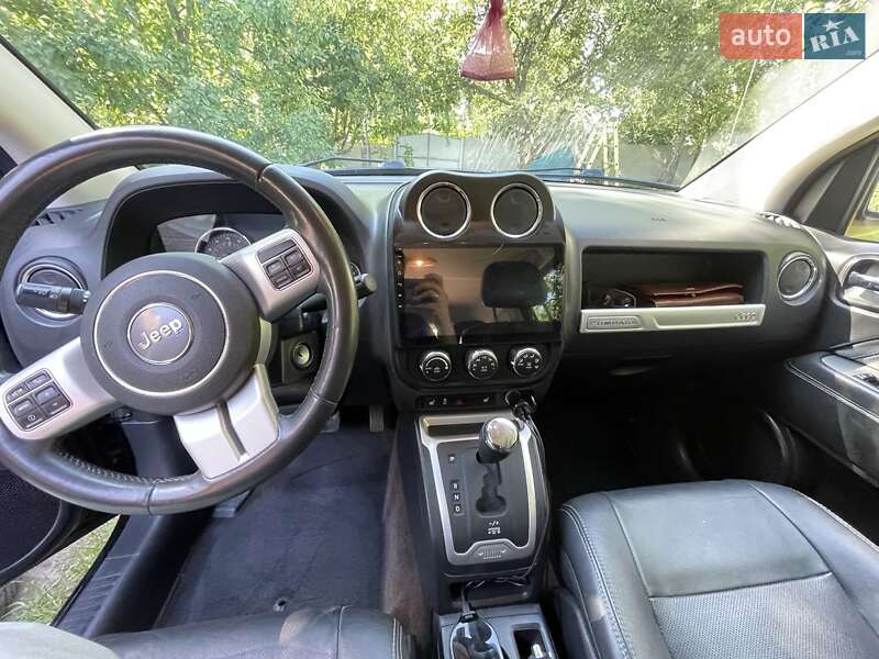 Внедорожник / Кроссовер Jeep Compass 2013 в Киеве фото 3 Внедорожник / Кроссовер Jeep Compass 2013 в Киеве