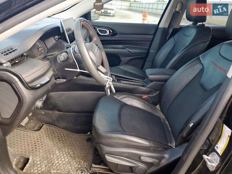 Внедорожник / Кроссовер Jeep Compass 2022 в Киеве