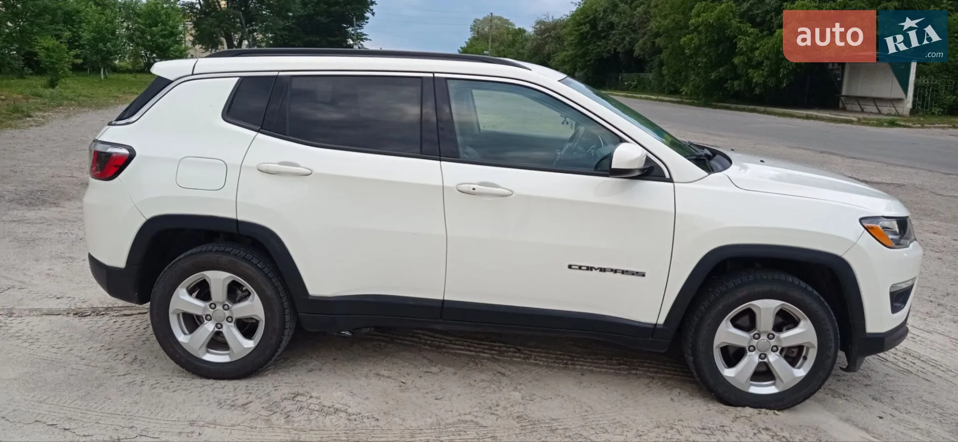 2017 Jeep Compass - мініатюра 9