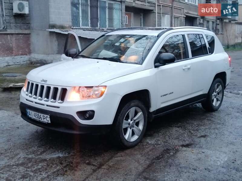 Внедорожник / Кроссовер Jeep Compass 2013 в Киеве