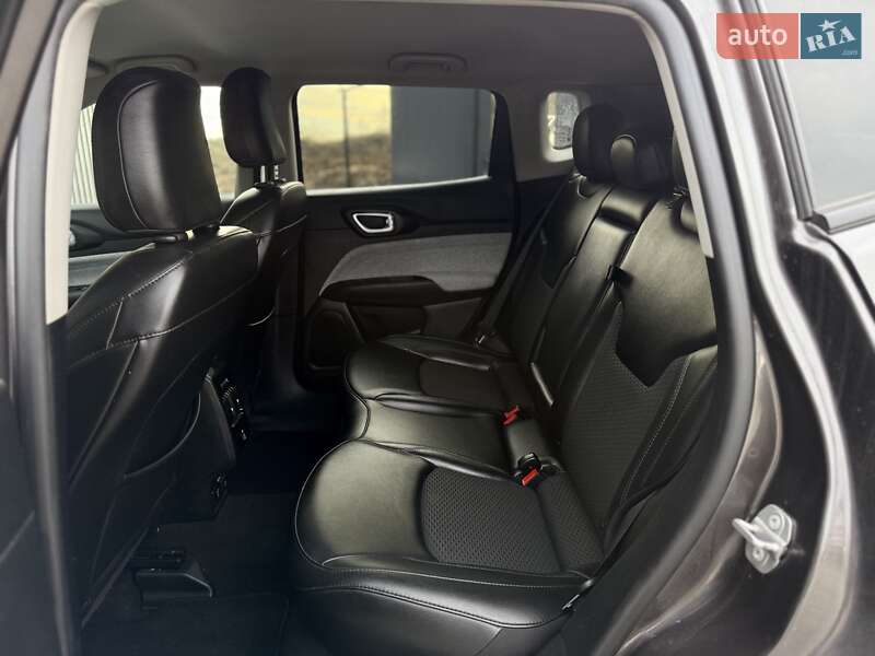 Внедорожник / Кроссовер Jeep Compass 2022 в Львове