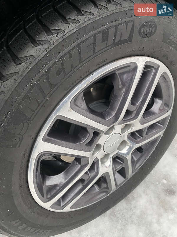 Внедорожник / Кроссовер Jeep Compass 2019 в Киеве