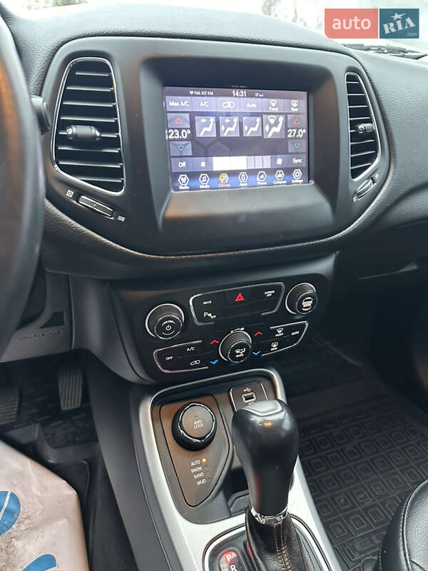 Внедорожник / Кроссовер Jeep Compass 2017 в Полтаве
