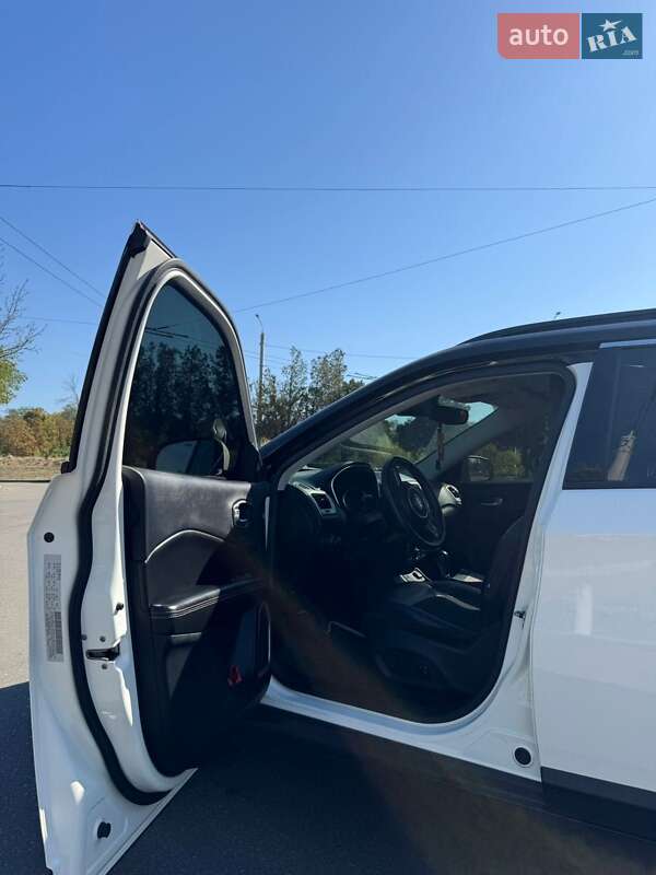 Внедорожник / Кроссовер Jeep Compass 2018 в Барвенкове фото Внедорожник / Кроссовер Jeep Compass 2018 в Барвенкове