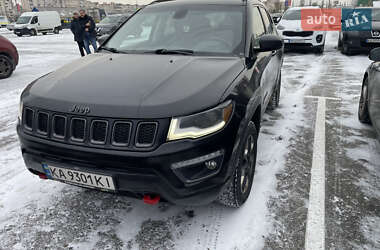 Внедорожник / Кроссовер Jeep Compass 2017 в Ирпене
