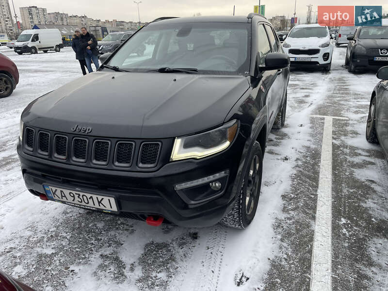 2017 Jeep Compass, VIN 3C4NJDDB9HT628935:plate — zdjęcie 1 (autoria)