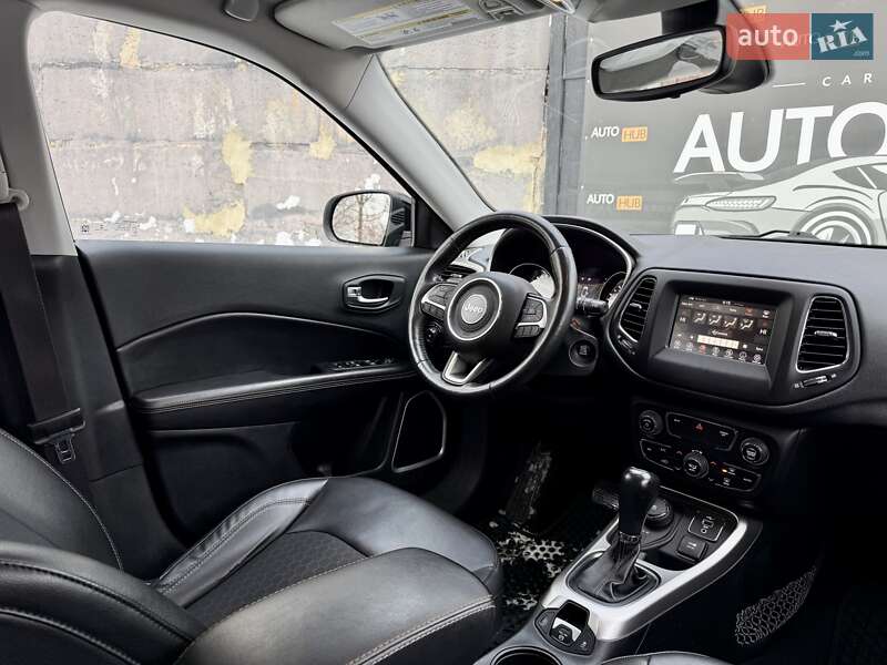 Внедорожник / Кроссовер Jeep Compass 2018 в Харькове