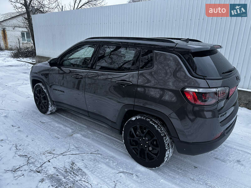 Внедорожник / Кроссовер Jeep Compass 2023 в Лубнах