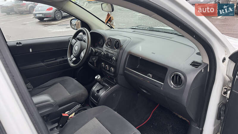 Внедорожник / Кроссовер Jeep Compass 2011 в Киеве