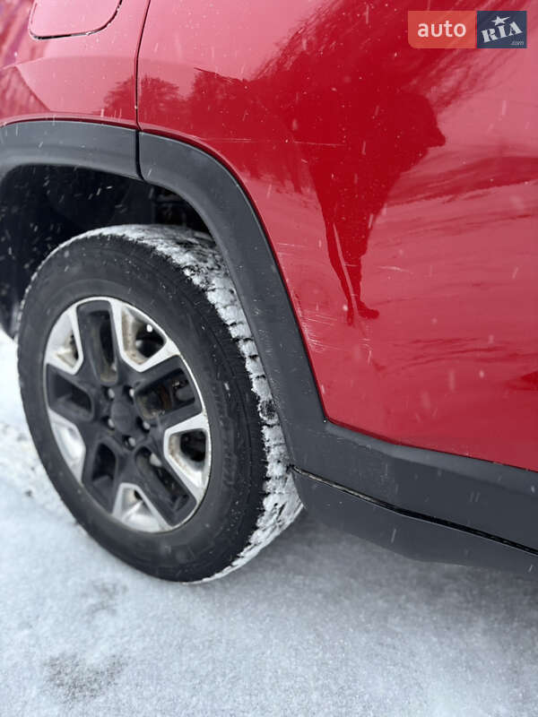 Внедорожник / Кроссовер Jeep Compass 2018 в Ромнах