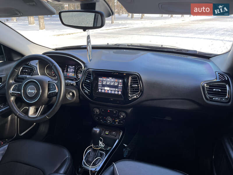 Внедорожник / Кроссовер Jeep Compass 2020 в Ромнах