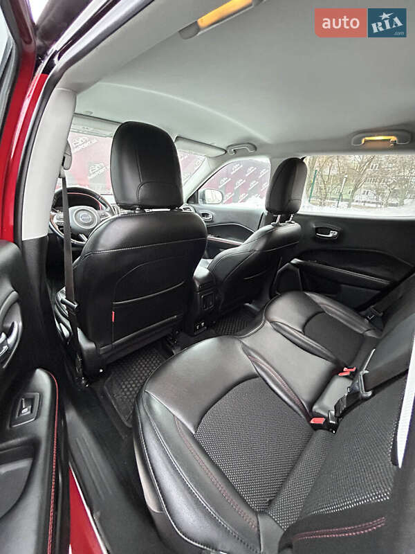 Внедорожник / Кроссовер Jeep Compass 2020 в Сумах