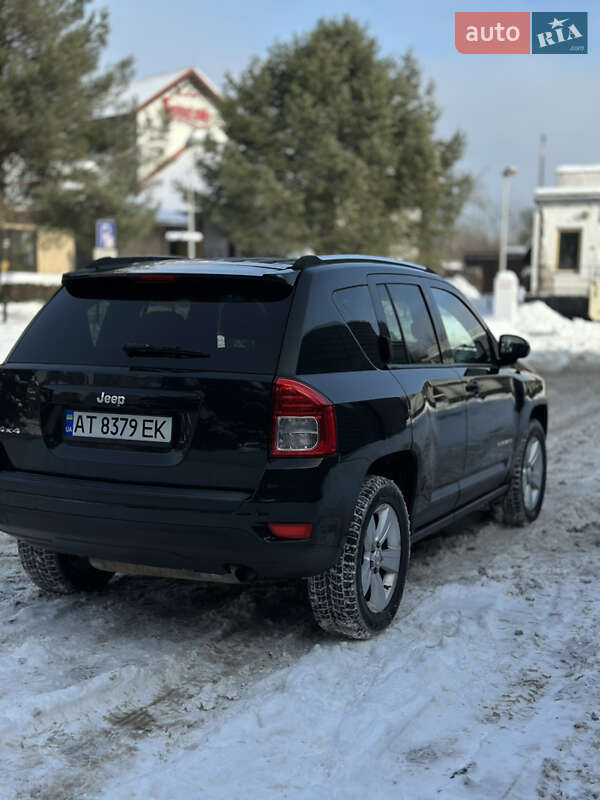 Внедорожник / Кроссовер Jeep Compass 2011 в Ивано-Франковске