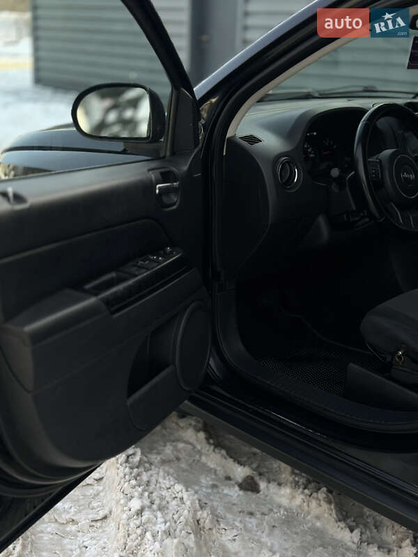 Внедорожник / Кроссовер Jeep Compass 2011 в Ивано-Франковске