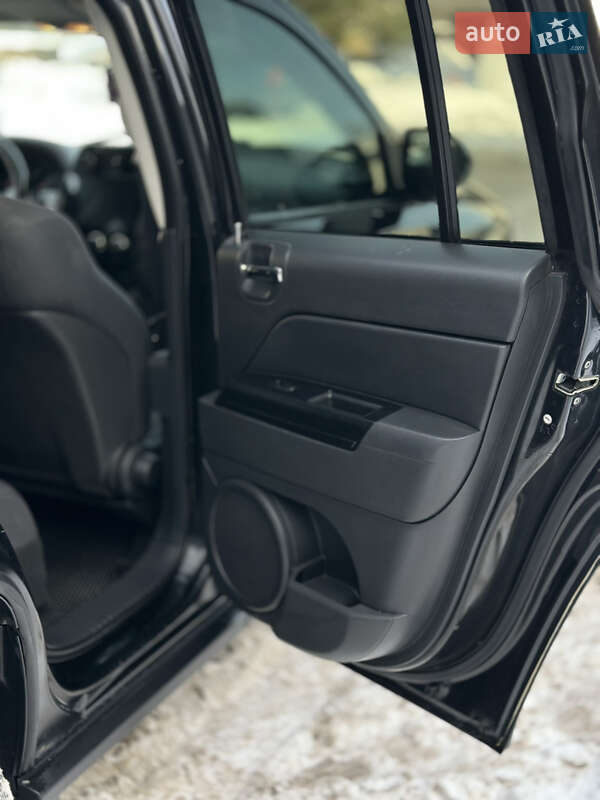 Внедорожник / Кроссовер Jeep Compass 2011 в Ивано-Франковске