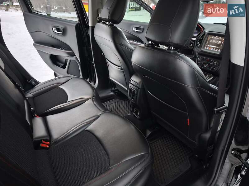 Внедорожник / Кроссовер Jeep Compass 2020 в Луцке