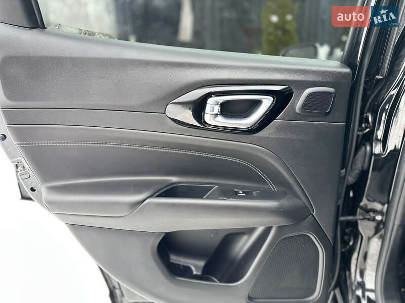 Внедорожник / Кроссовер Jeep Compass 2023 в Львове