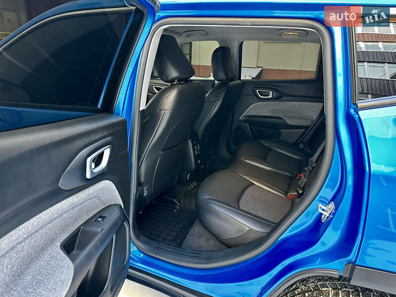 Внедорожник / Кроссовер Jeep Compass 2022 в Ромнах