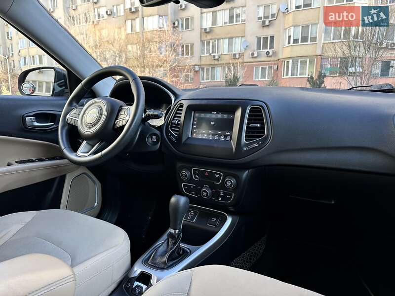 Внедорожник / Кроссовер Jeep Compass 2018 в Одессе фото 13 Внедорожник / Кроссовер Jeep Compass 2018 в Одессе