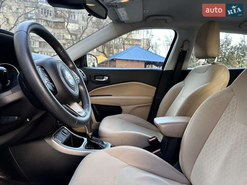 Внедорожник / Кроссовер Jeep Compass 2018 в Одессе фото 18 Внедорожник / Кроссовер Jeep Compass 2018 в Одессе