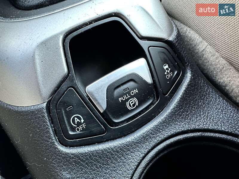 Внедорожник / Кроссовер Jeep Compass 2018 в Одессе фото 23 Внедорожник / Кроссовер Jeep Compass 2018 в Одессе