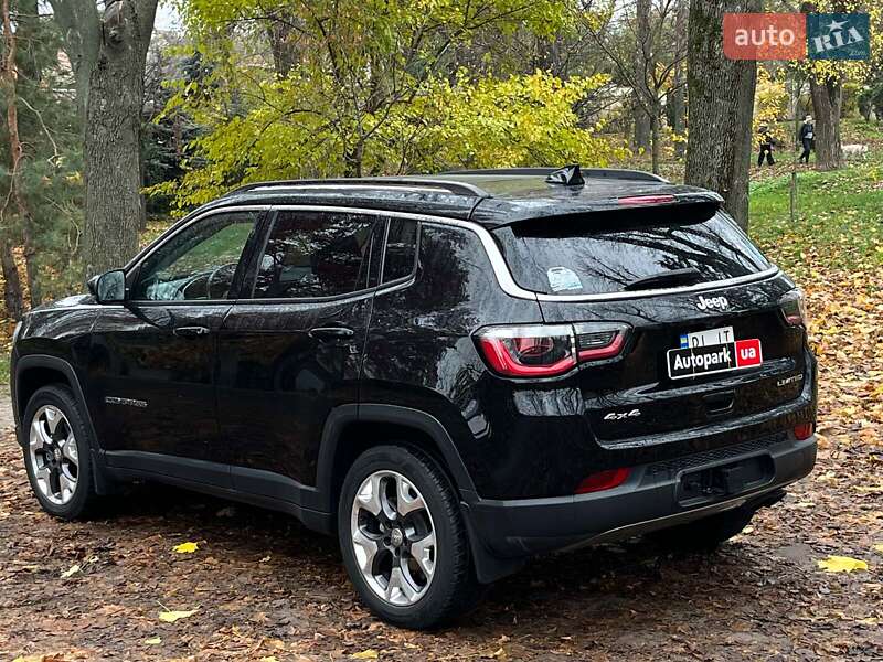 Внедорожник / Кроссовер Jeep Compass 2017 в Киеве
