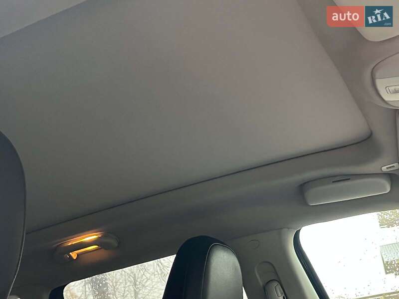 Внедорожник / Кроссовер Jeep Compass 2017 в Киеве