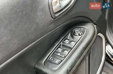 Внедорожник / Кроссовер Jeep Compass 2017 в Киеве
